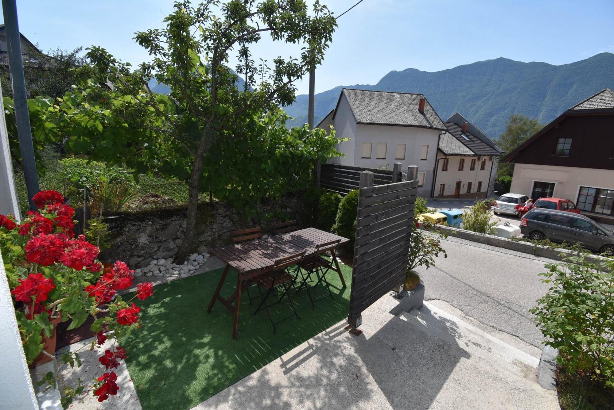 Apartments Free Alps, Massage & Wine Bovec Zewnętrze zdjęcie